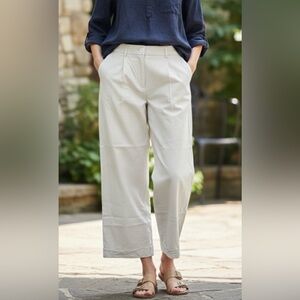 Momoni $250 made in Italy wide leg trousers. Size S. 40. Excellent condition.